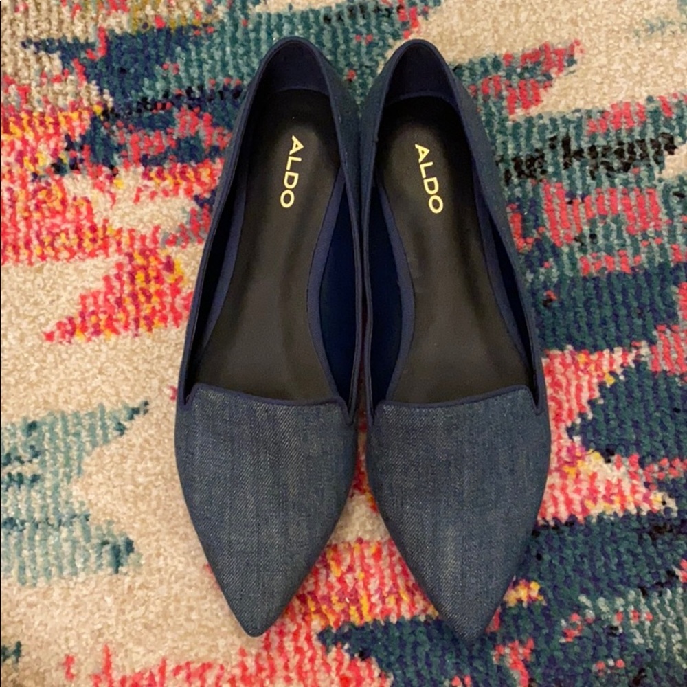 Shoes - Picture 6 of 9